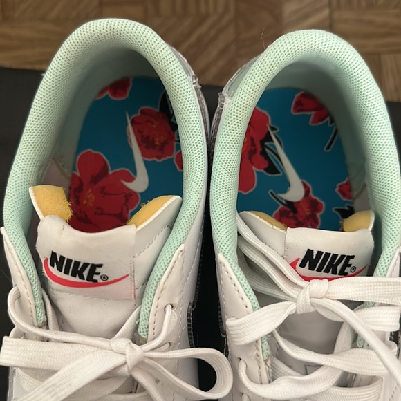 NIKE Low Platform Blazers - Picture 4 of 4